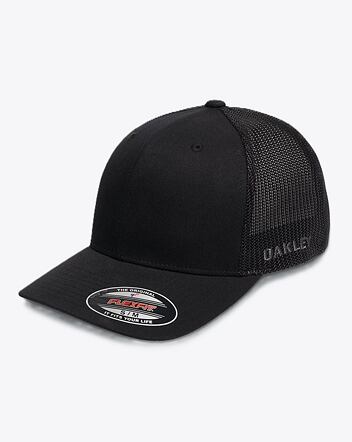 Kšiltovka Oakley Golf Cresting Trucker, Blackout