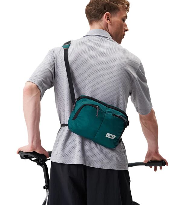 Taška přes rameno Aevor Sacoche Bag, Ripstop Evergreen, 4 L