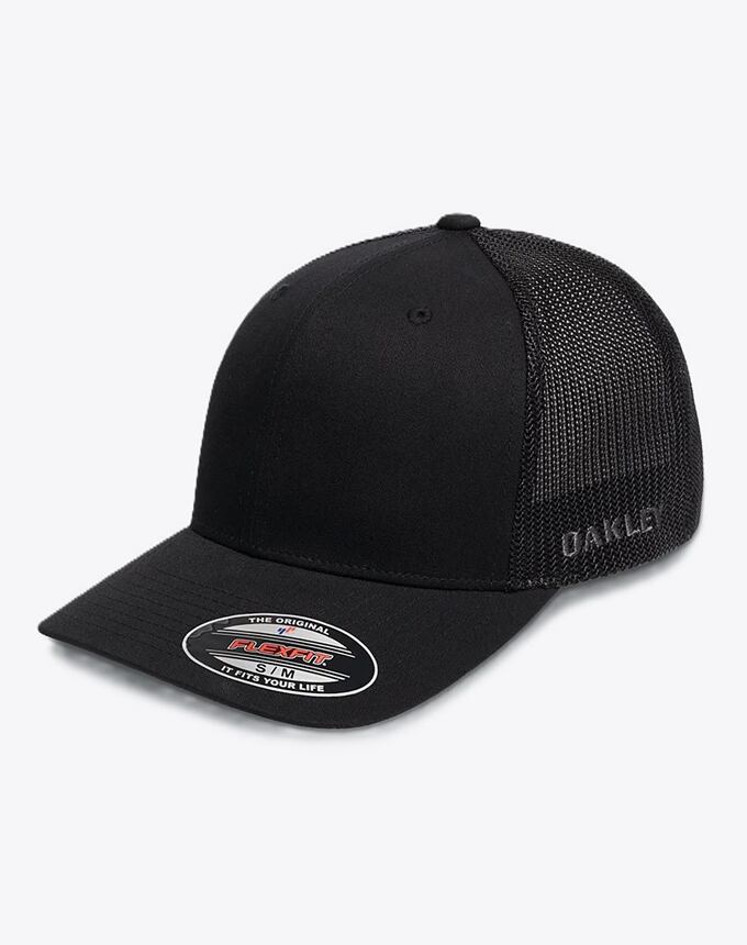Kšiltovka Oakley Golf Cresting Trucker, Blackout