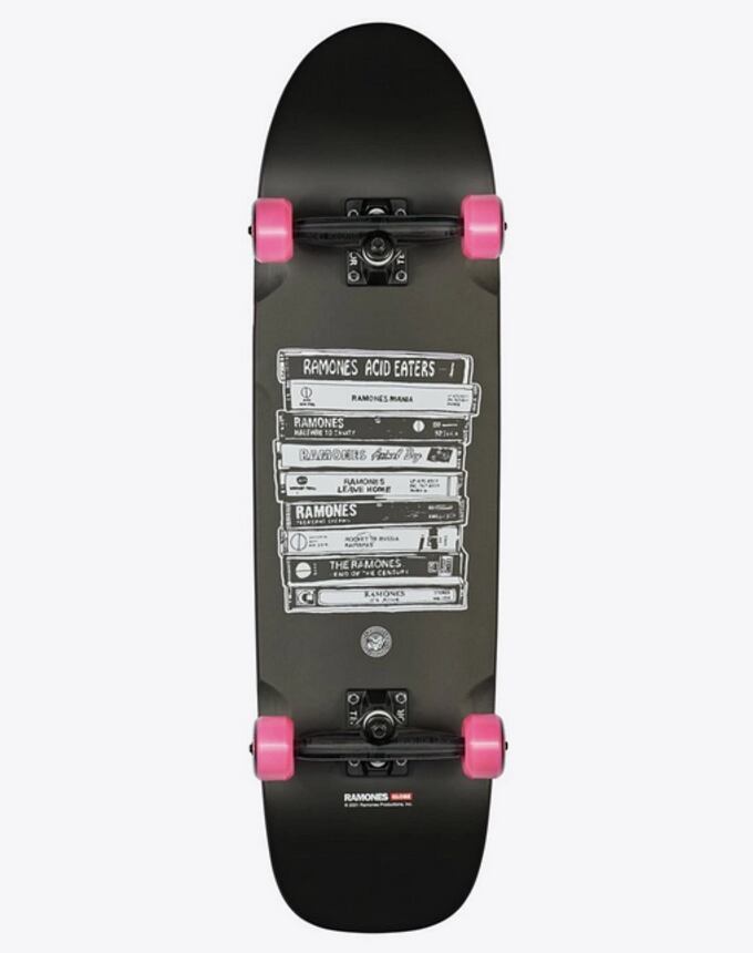 Skateboard Globe Shooter, Ramones / Hey Ho