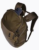 Batoh Thule Chasm TCHB215, Deep Khaki, 26 L